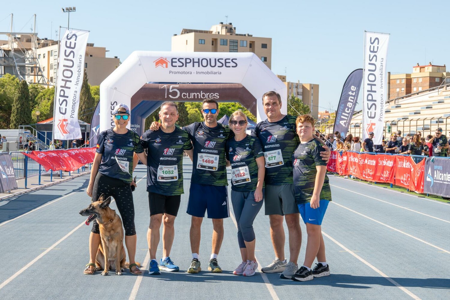 ESPHOUSES ponownie biegnie w szczytnym celu podczas biegu charytatywnego Ruta 091 w Alicante